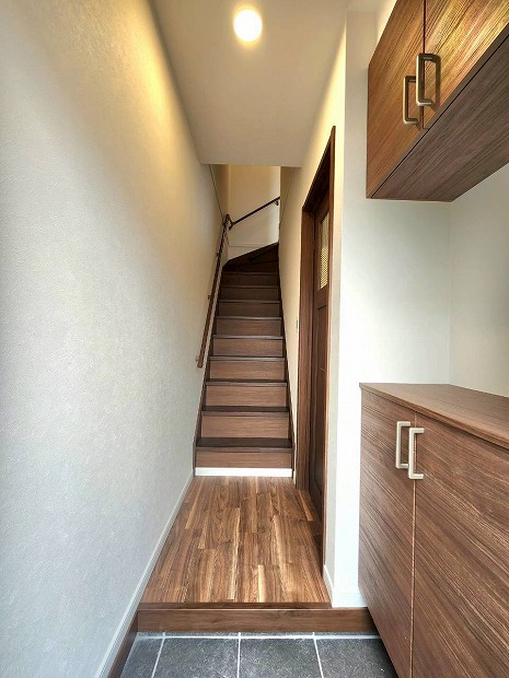 ｵｰｸｳﾞｨﾚｯｼﾞN10